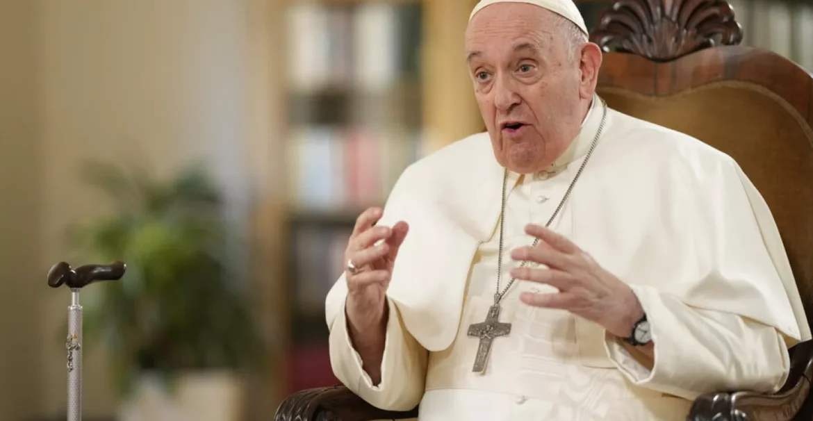 Papa Francisco: Pongamos fin a esta insensata guerra contra la creación
